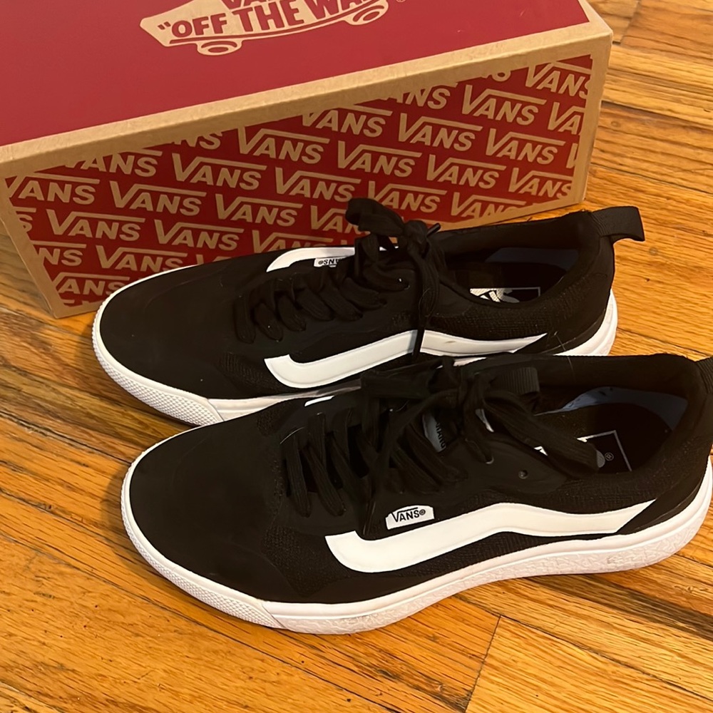 Vans ULTRARANGE EXO SHOE Size 7.5 SO COMFY